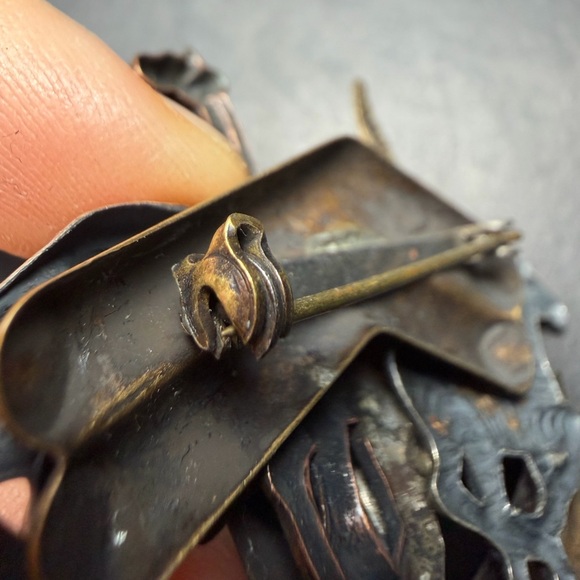 Vintage Mixed Metal Noah's Ark Animal Brooch Pin - Picture 7 of 8